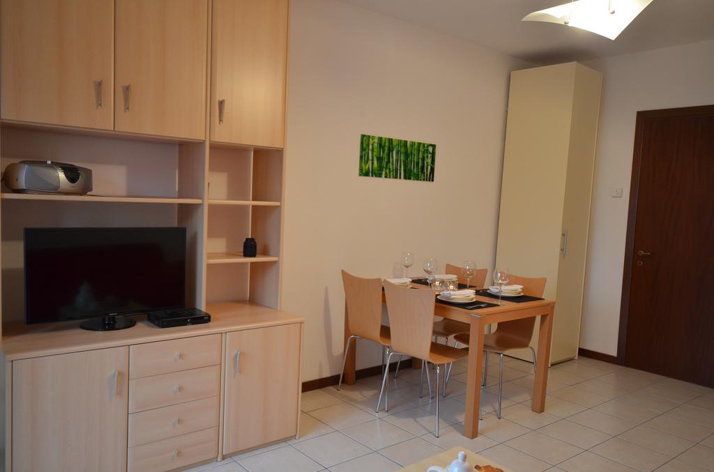 Lake Como View Apartement Allegro Acquaseria Quarto foto